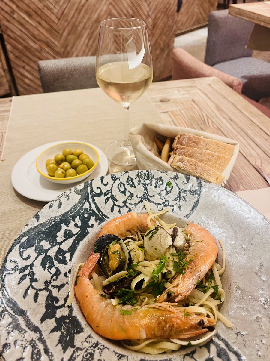 stenvikinpia tweet media