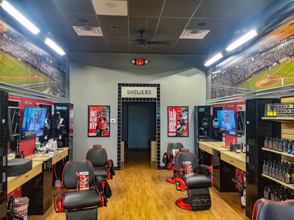 Sport Clips is now open @ Mont Belvieu Crossing! ✂️

Looking for a sharp new style? <a href="/SportClips/">Sport Clips Haircuts</a> at Mont Belvieu Crossing offers expert cuts to keep you looking your best.

Take a look: frpltd.com/properties/mon…

#MontBelvieuCrossing #HEB #SportClips #NowOpen #GrandOpening