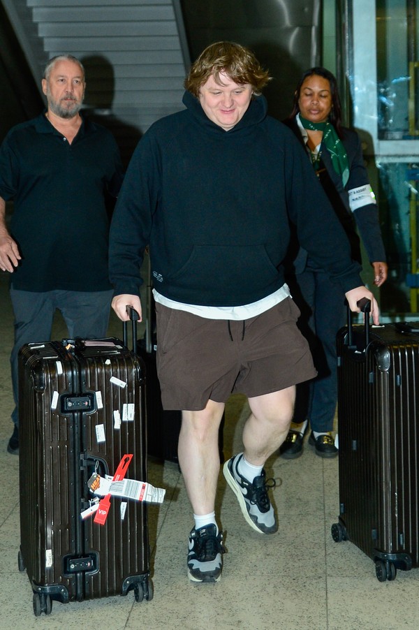 Lewis Capaldi News Brasil tweet media