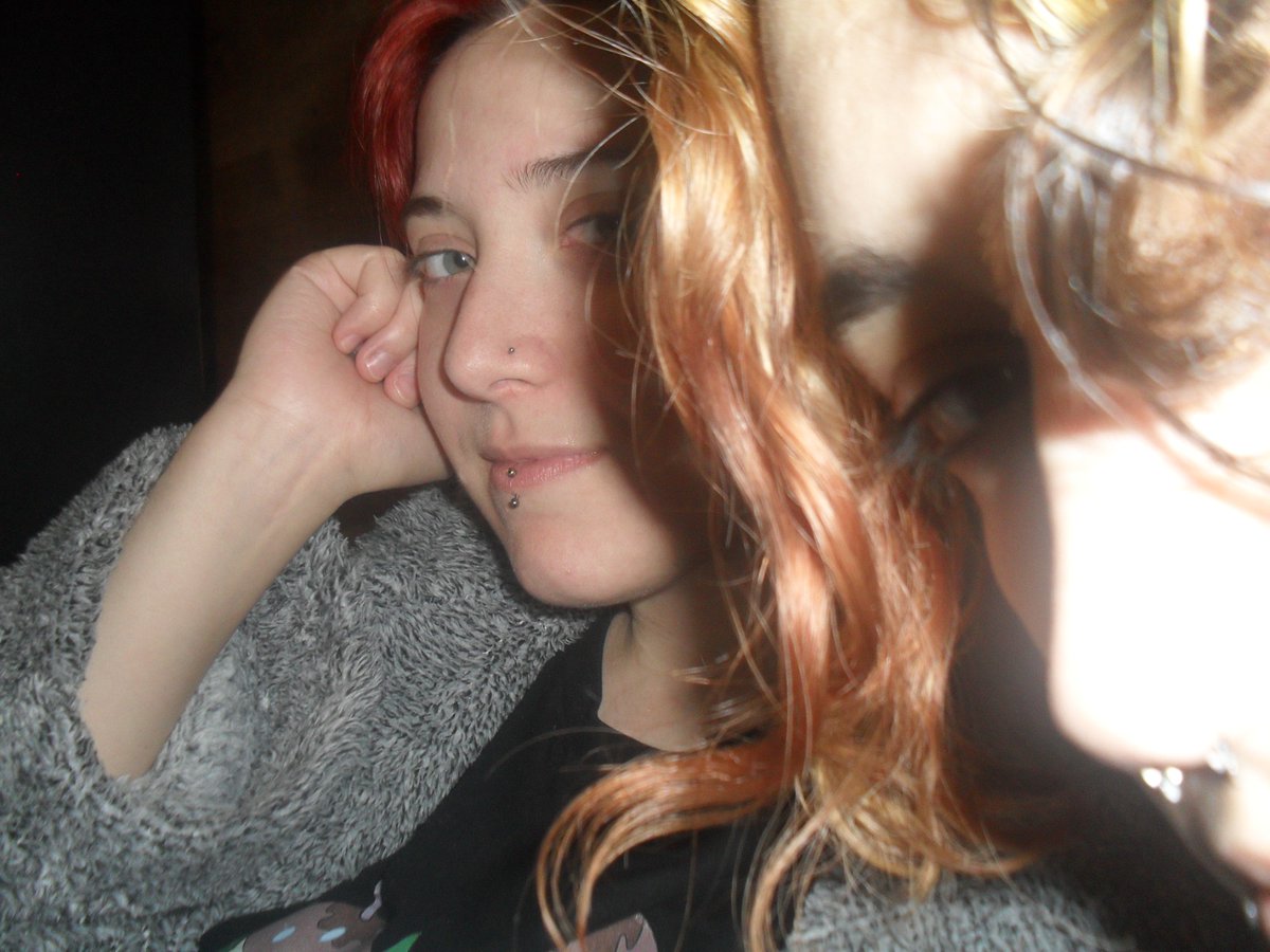 amo a mi novia la echo d menos q alguien m mate