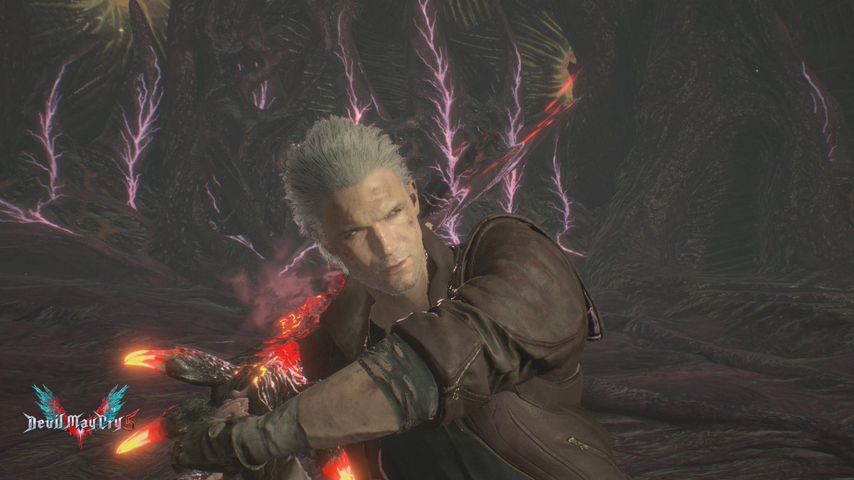 🏳️‍🌈⃤dark side of the moonage tweet media