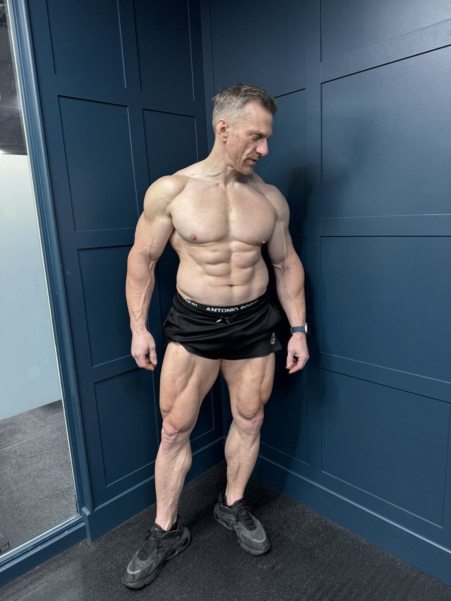 Oliver Price tweet media