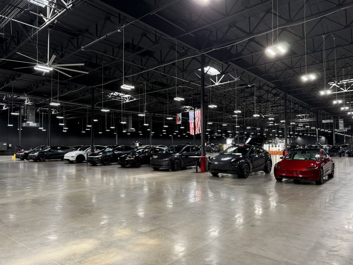 Whole Mars Catalog tweet media