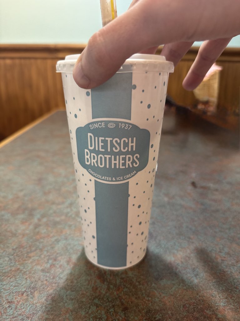 John R. Eakin tweet media