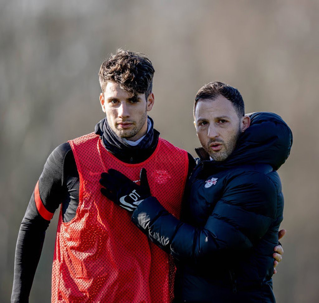 her nasip vaktine esirdir…