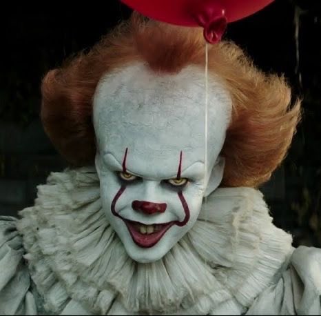 FranceYukiFan's tweet photo. |📍Twitter |
Le chien de ma grand-mère ressemble tellement à Pennywise.
-🌹 https://t.co/iZs0ZdUvne