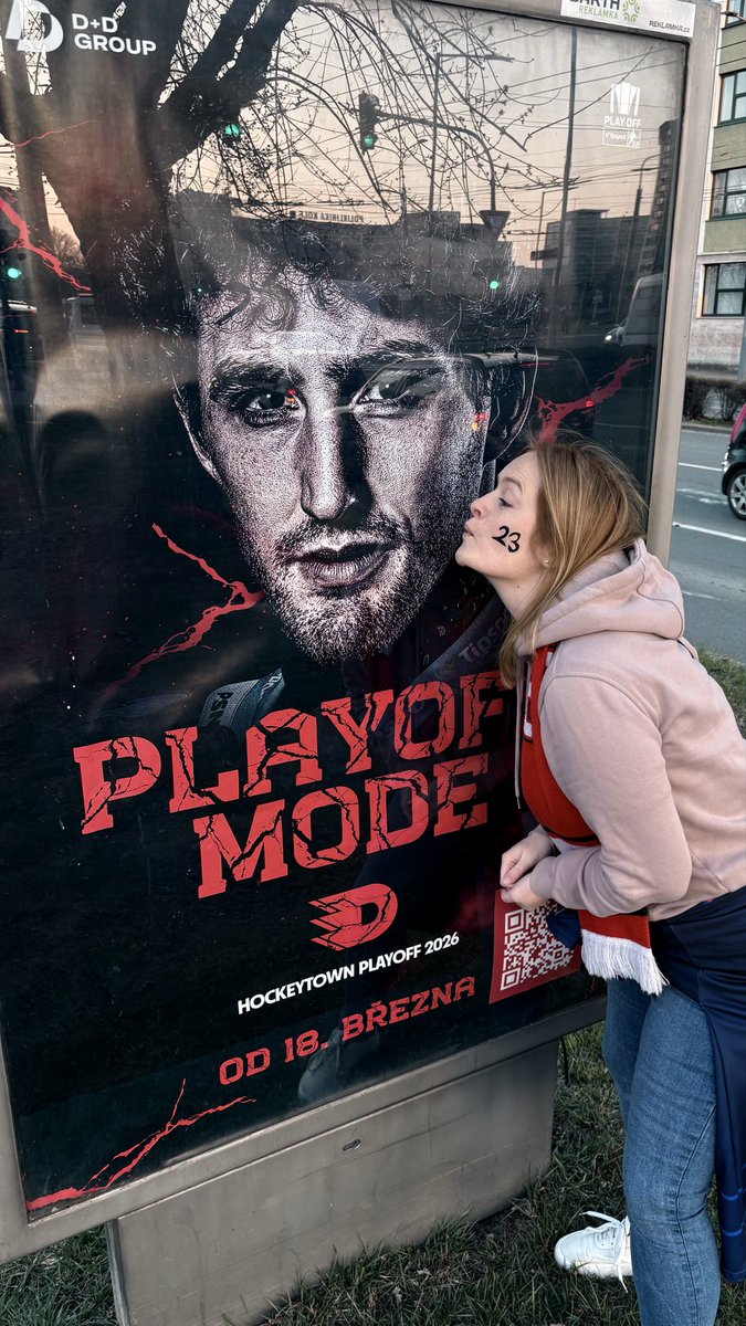 Kdybyste <a href="/HCPCE/">HC DYNAMO PARDUBICE</a> náhodou nevěděli po skončení play off, co s bannerem, Lukáš by mi slušel zarámovaný doma. Platím zlatem.😎