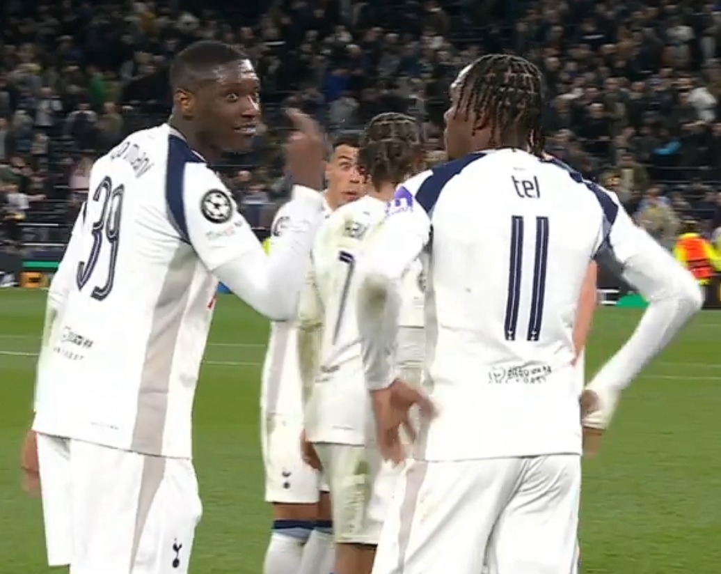 Tottenham Bolivia tweet media