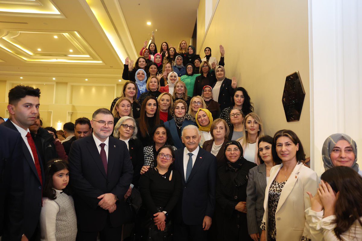 Binali Yıldırım tweet media