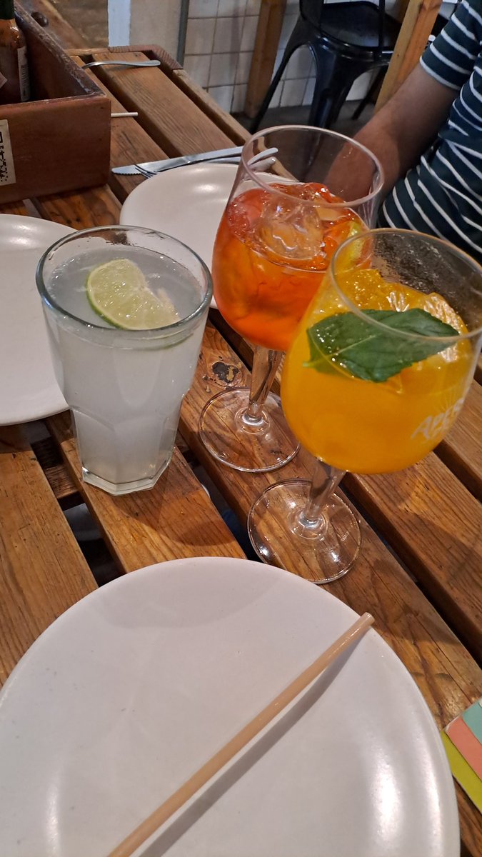 Moncherry tweet media