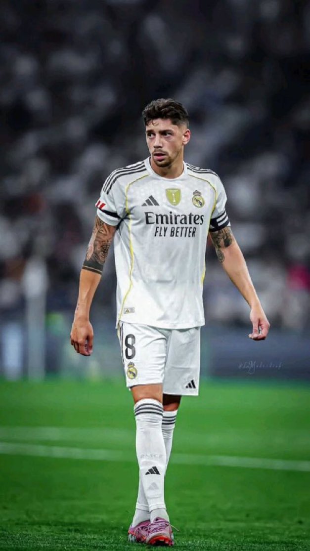 Som I Serem FCB tweet media