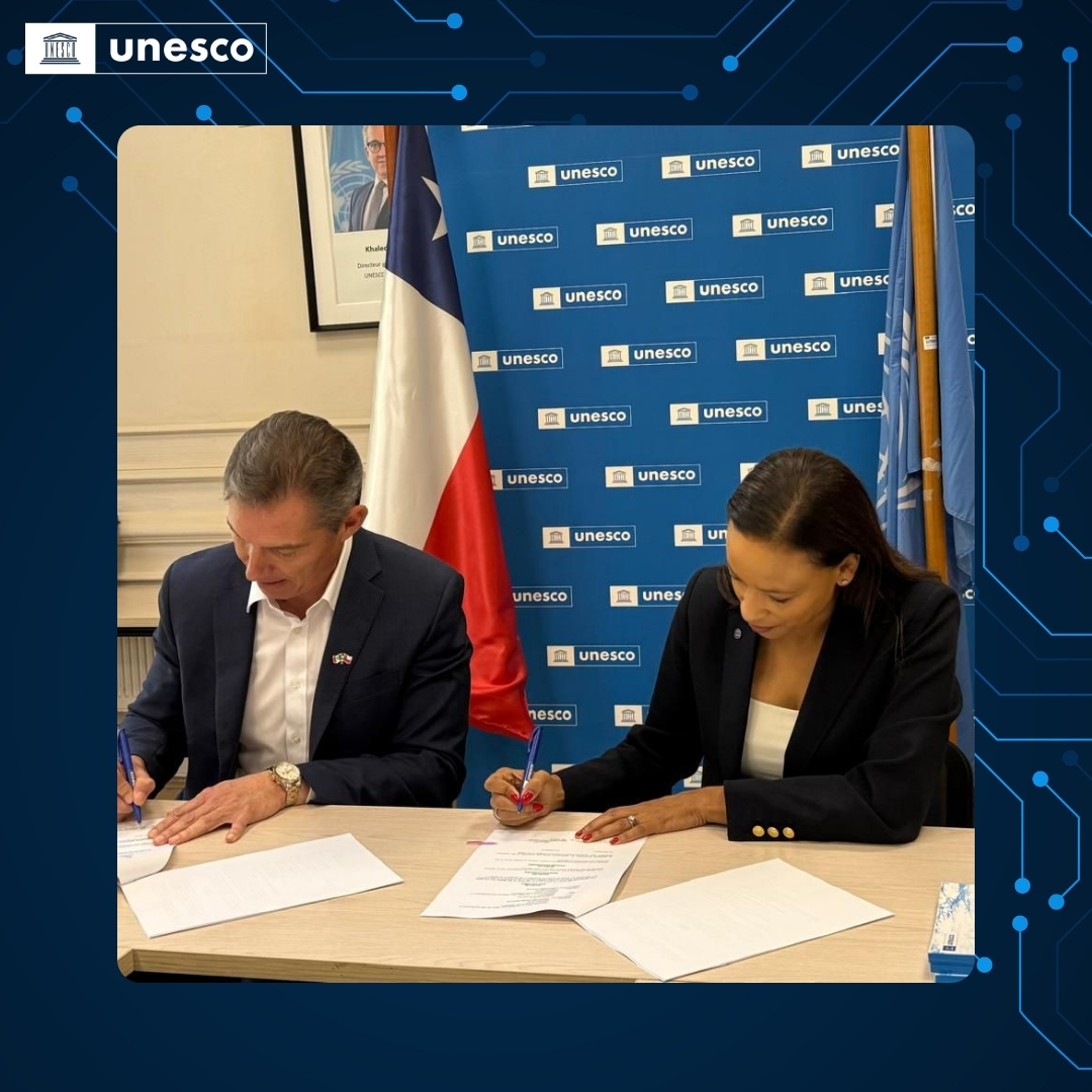 UNESCO Santiago tweet media