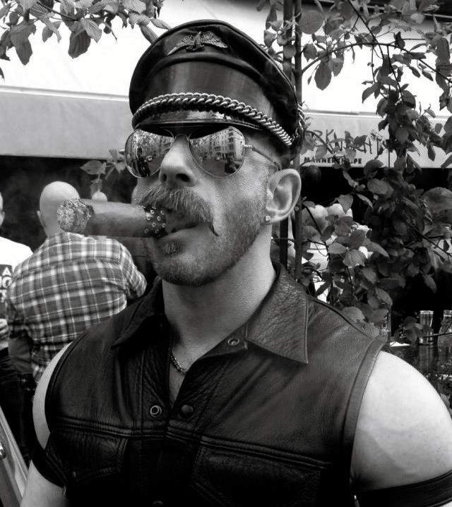 Samuel Colt tweet media