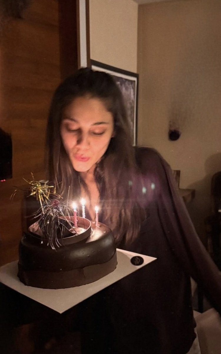 Fatma✨️ tweet media