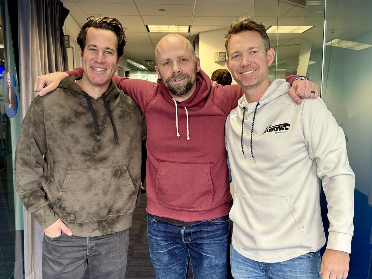 Sam Roberts’ Show tweet media