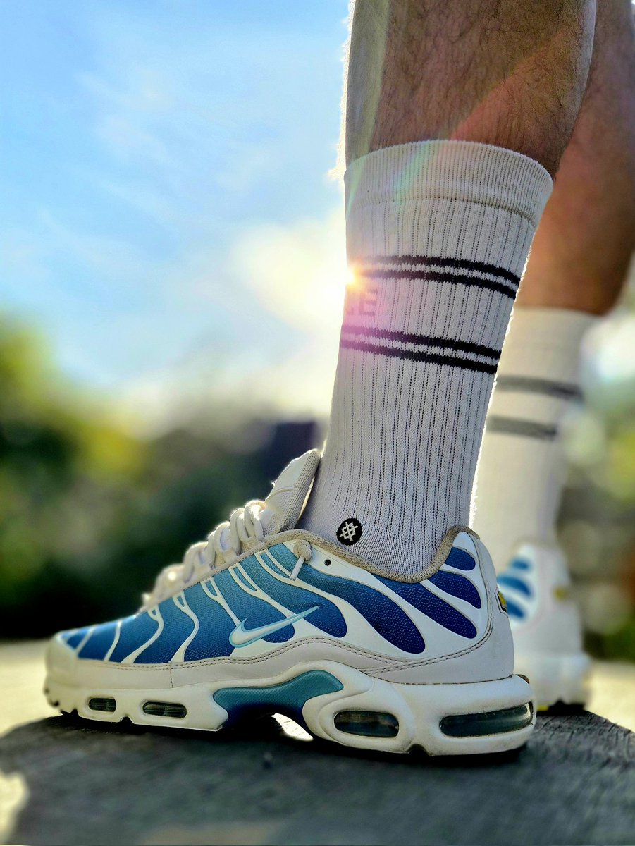 NikeLadSW tweet media