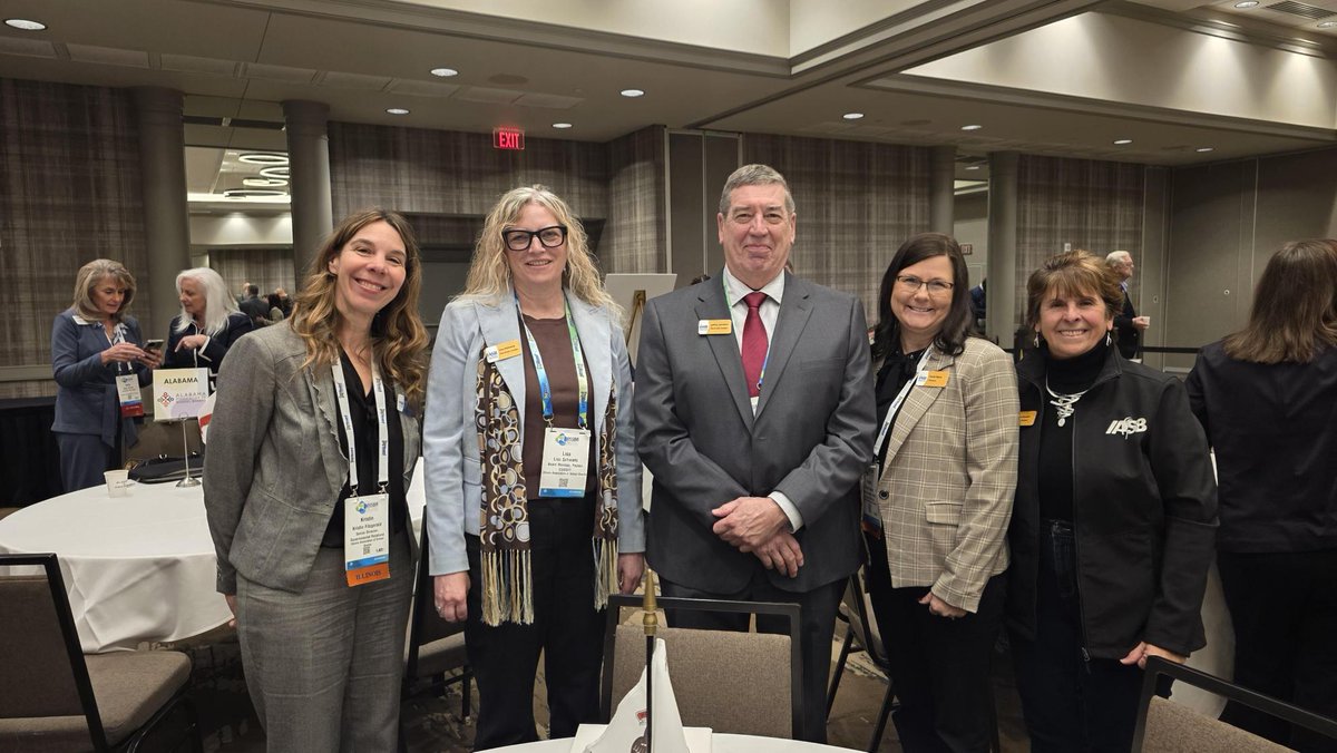 lL School Boards tweet media