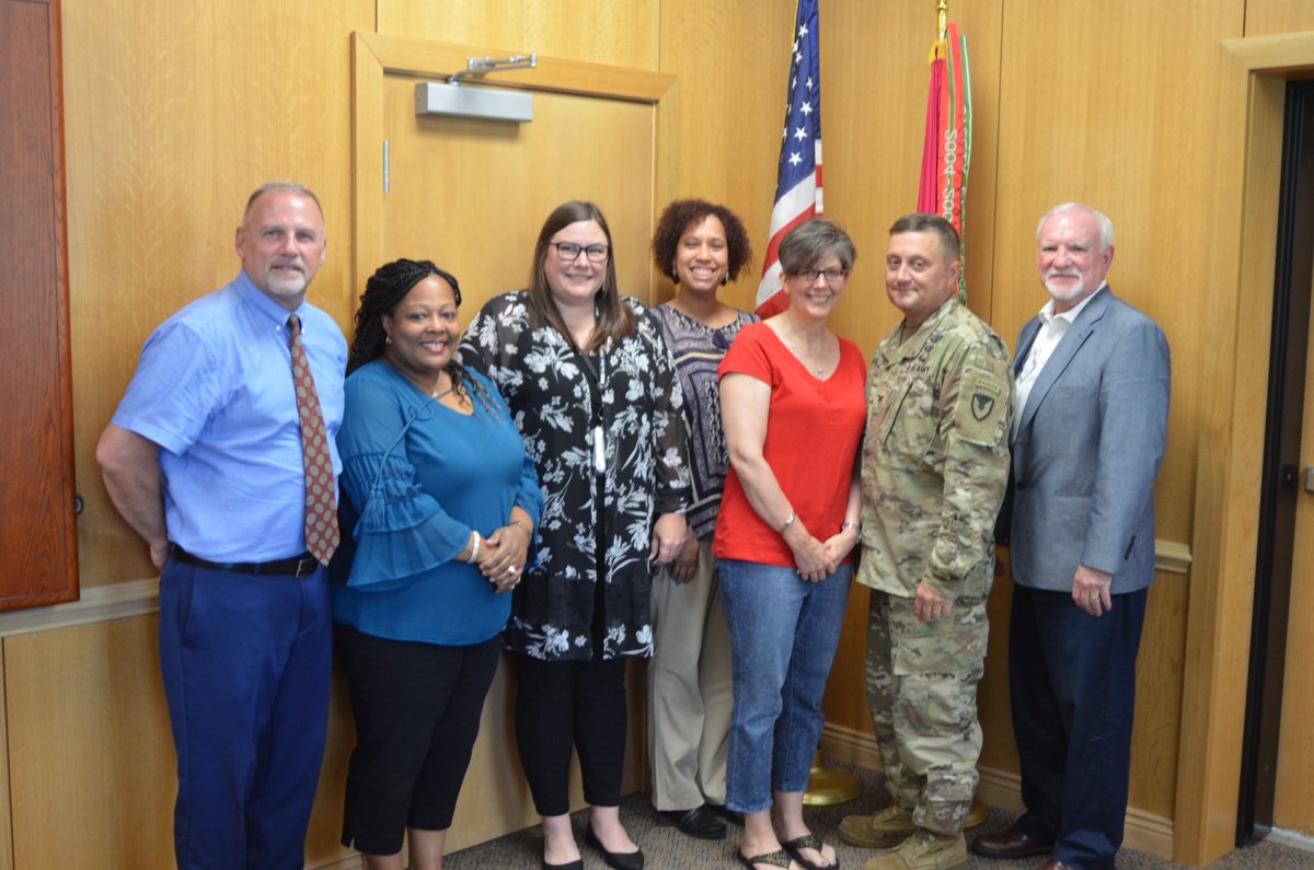 RRAD_TX's tweet photo. With heartfelt sadness, we share the passing of former Depot Commander COL (R) Jason A. Carrico. His leadership, service, and commitment left a lasting impact. We honor his legacy and extend our deepest condolences to the Carrico family. https://t.co/WpPtRulA3o