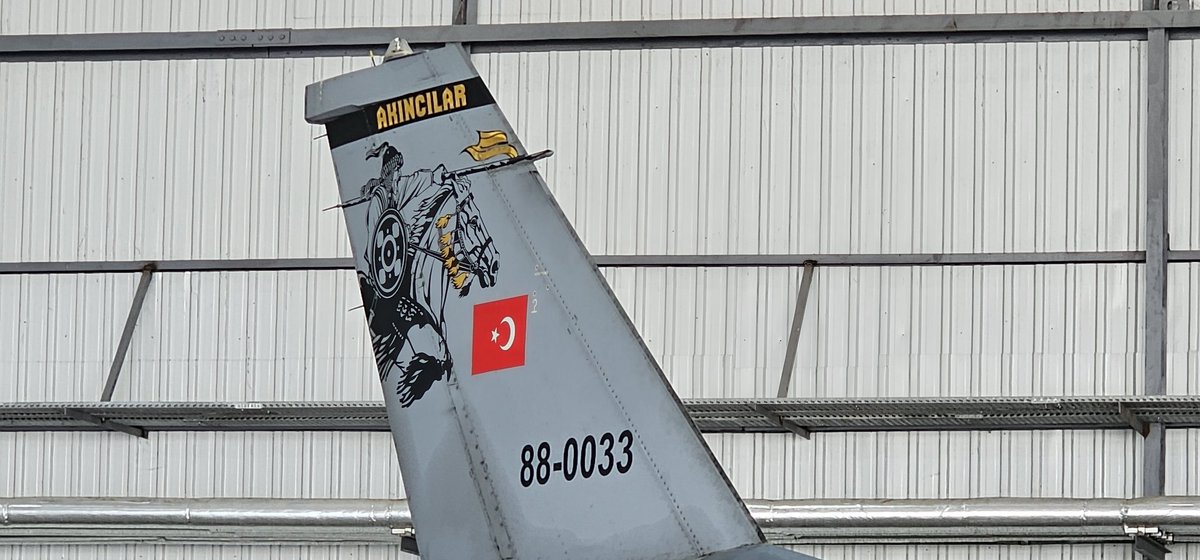 Özgür Ekşi tweet media