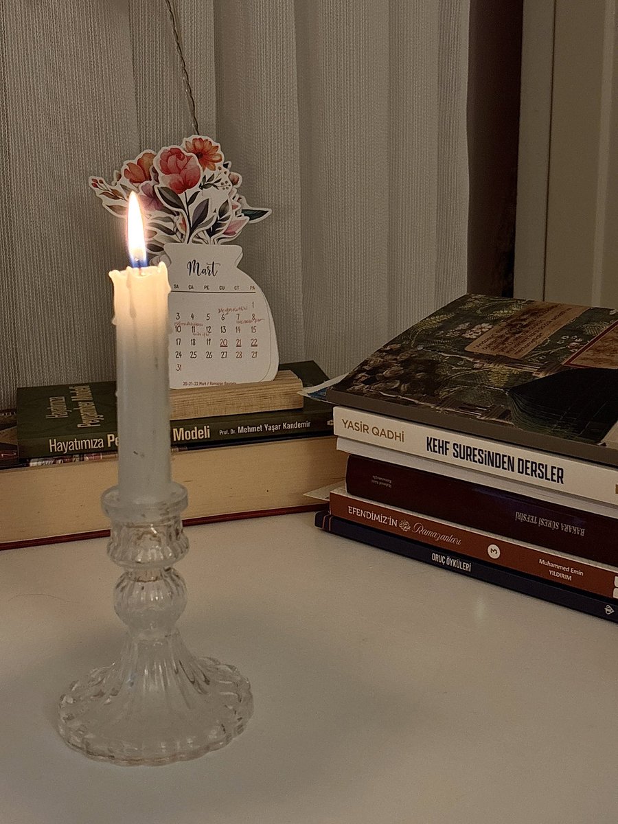 nihalsaresu's tweet photo. Elveda 1447 Ramazanı🍃
Gidişine içimiz hüzünle kaplanırken Rabbimiz ardına bayramı veriyor ya...Tıpkı çok kurak günlerden sonra gelen yağmur gibi✨ https://t.co/UEdHVsOXwc