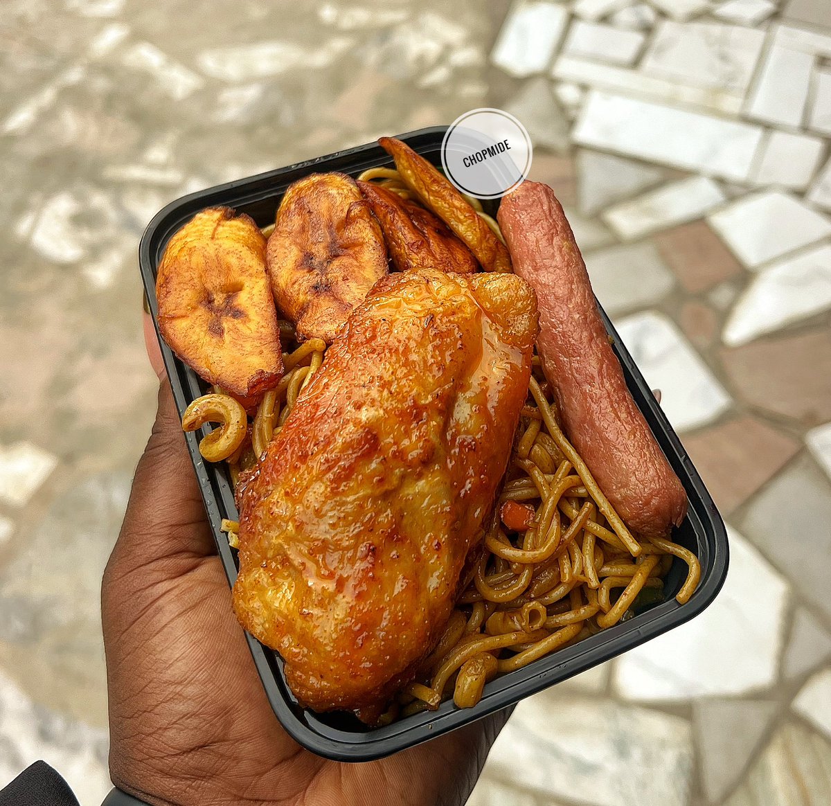 imole__olorun's tweet photo. If you’re in Lagos and you’re going to your baby’s place this public holiday, don’t stress yourself with cooking.

Let ChopMide handle the stress for you.

Make una just chop better food for small money, climb bed later ♥️

📍 17, Oladosu Street, Off Toyin Street, Ikeja, Lagos
📞 09138888977