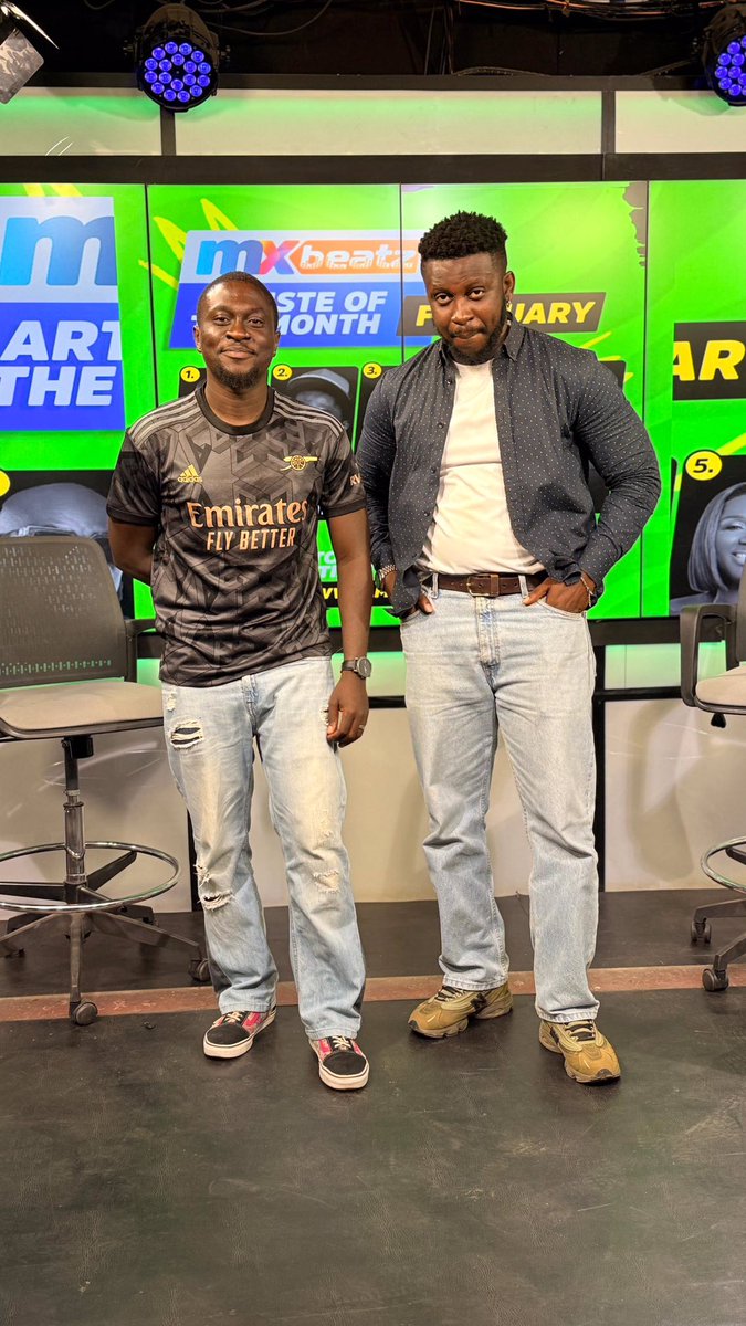 Earlier today at <a href="/mx24gh/">MX24 TV</a> with my Gee <a href="/MarkMotinarena/">Mark Motin</a> 
#mxbeatzartisteofthemonth

Up The Gunners!!!