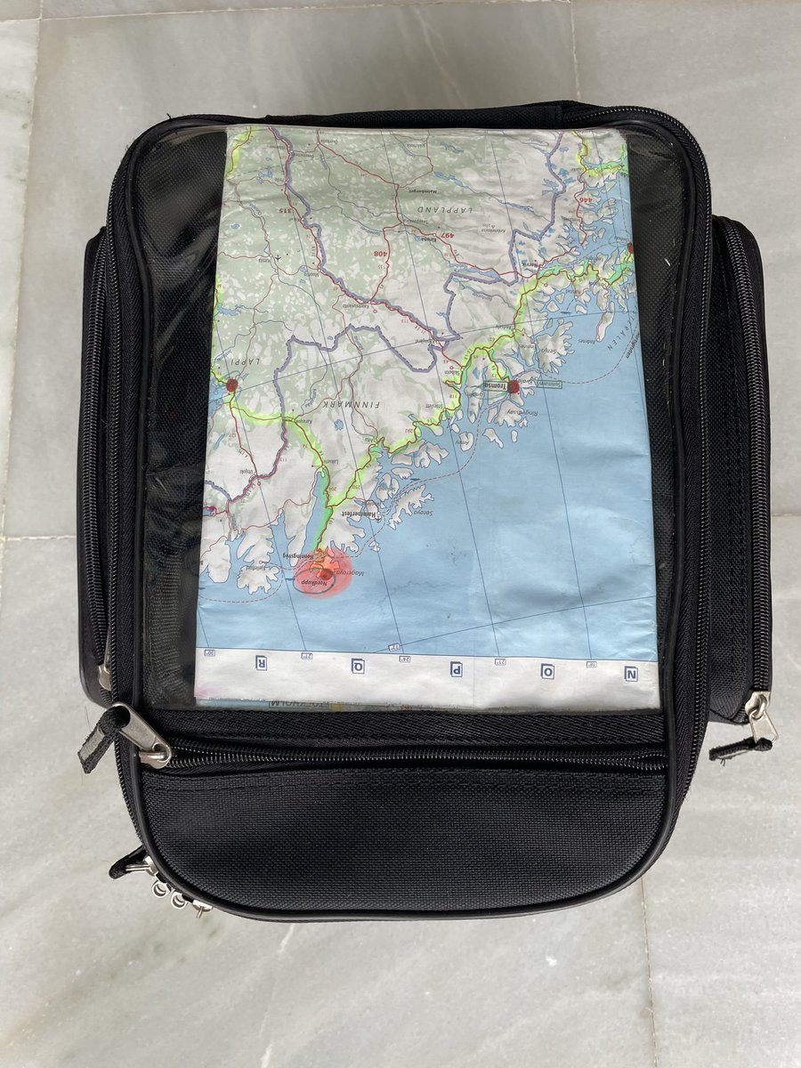 Ramaga1's tweet photo. @forocoches Cuando la tecnología falla, que fallaaa! No está de más llevar el
Mapa comodín. 😏 https://t.co/BVT5QHbK6T