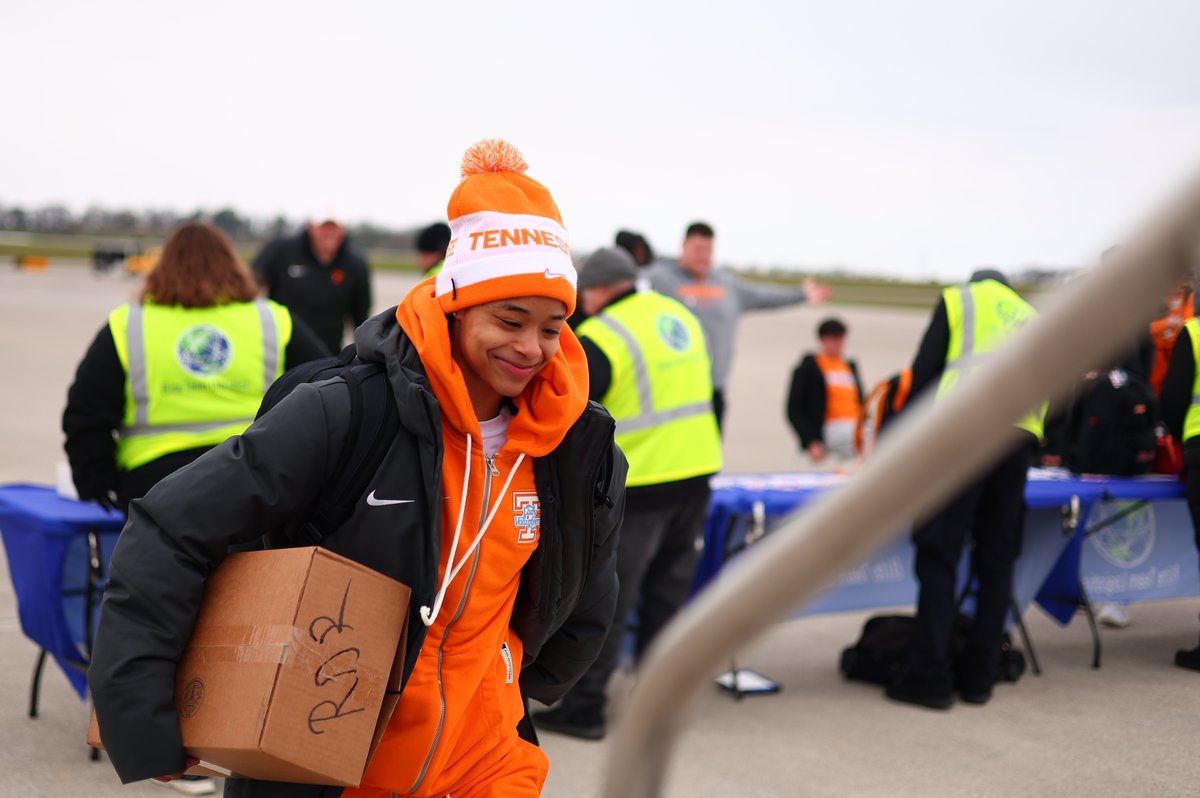 Lady Vols Basketball tweet media