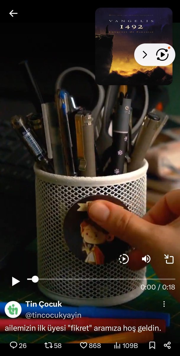 Soyadımın son üç harfinden ilham alarak TİN yayınevi kuran <a href="/AltayCemMeric/">Altay Cem Meriç</a> şimdi de ismimden ve tükenmez ve kurumaz  kalemimden ilham alarak <a href="/tinyayinlari/">Tin Yayınları</a> nın çocuk segmentini büyütüyor. Bu konudaki telif haklarım daha fazla ihlal edildiği takdirde uhdemde RİCH yayınlarını kurma