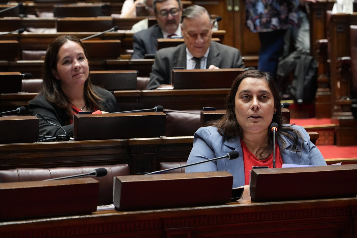 Diputados UY tweet media