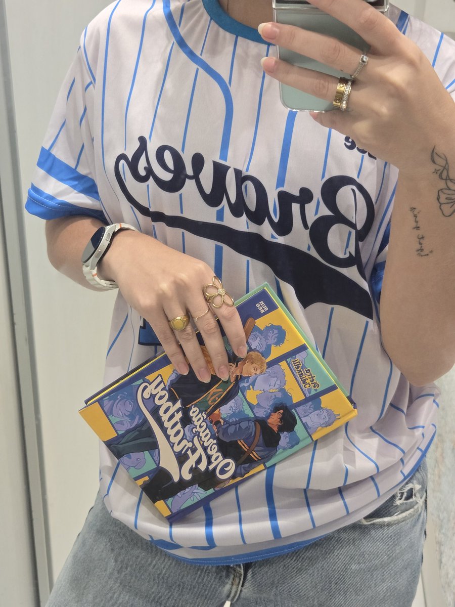 mar VAI VER O SKZ E O BTS tweet media