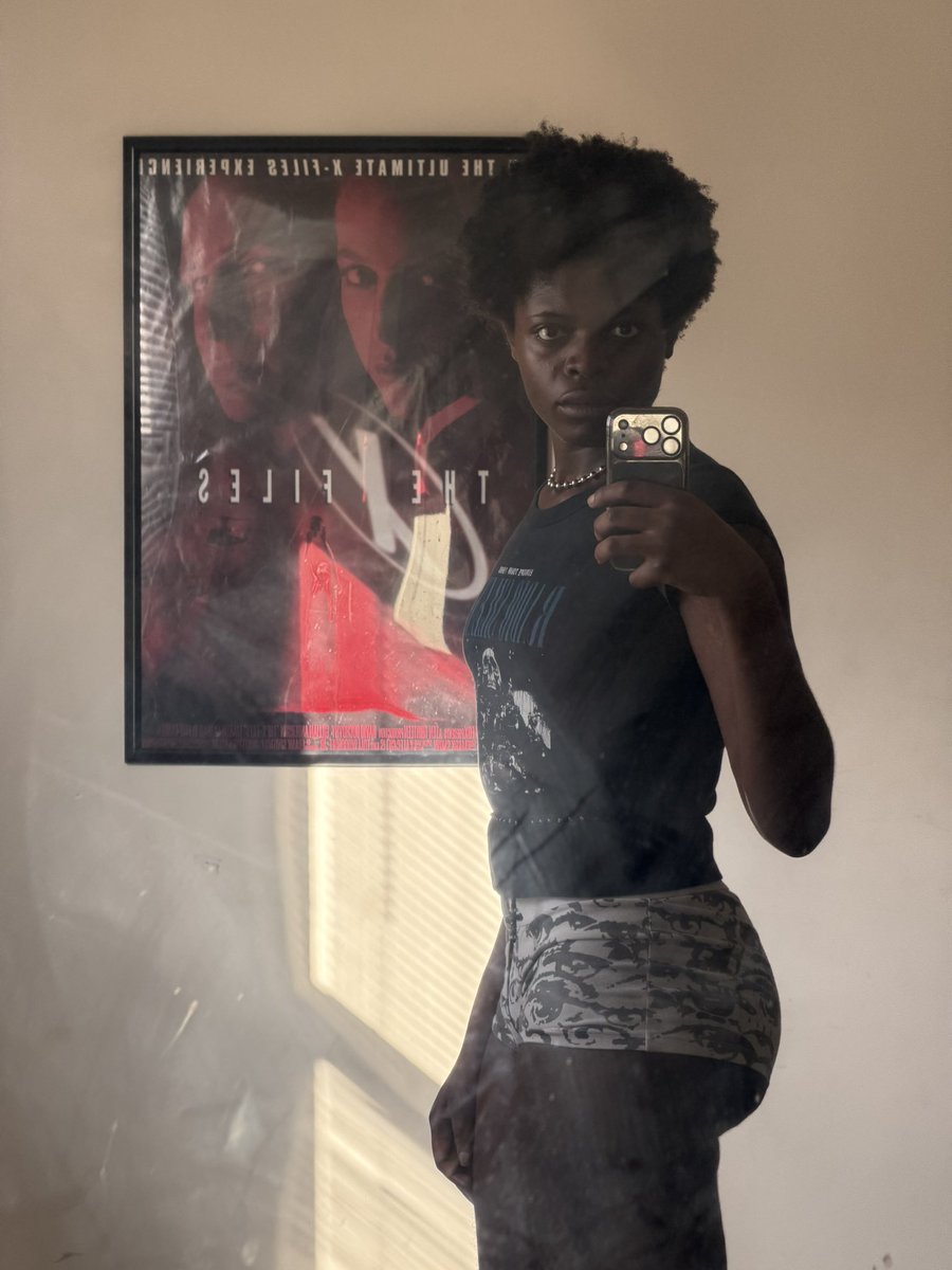 #livingragebait tweet media