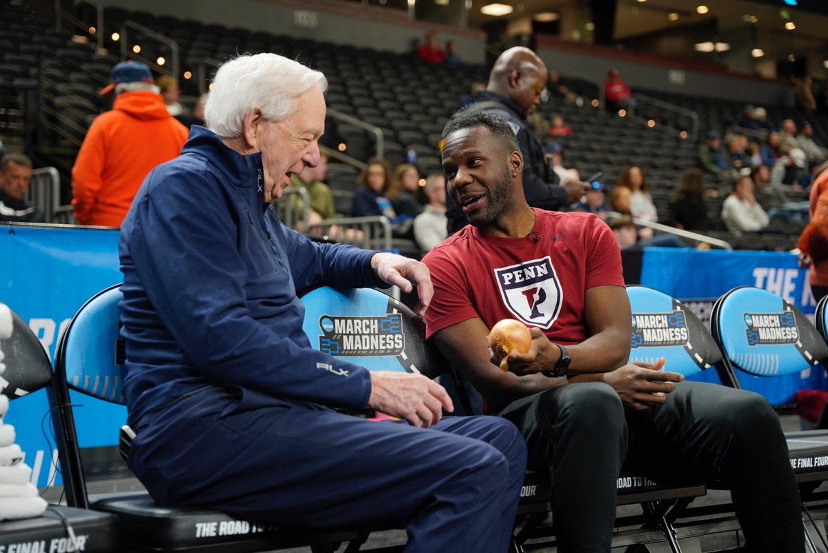 Ronald Moore tweet media