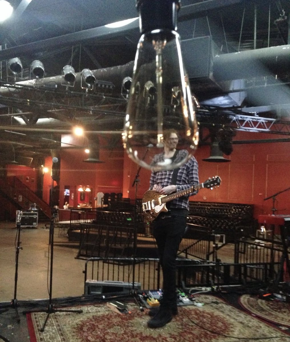 kat 🌿🌻 tweet media