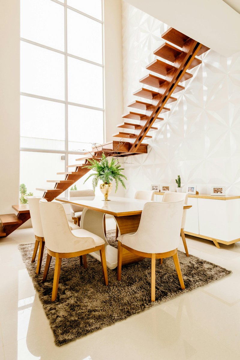 homedecorstorec's tweet image. Bold decor brings personality into your home 📷
A statement piece can turn a simple room into a design masterpiece.

Explore bold designs:

📷 home-decorstore.com
#BoldDecor #InteriorStyle #HomeInspo