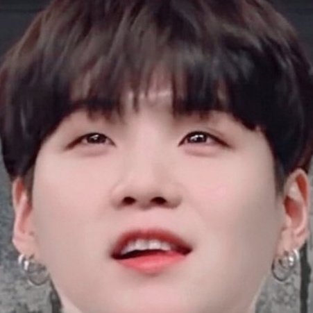 daily yoongi teef tweet media