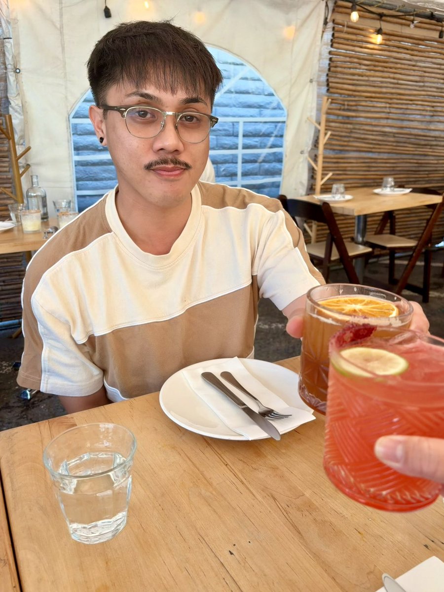 tair-bear 💂‍♂️ tweet media