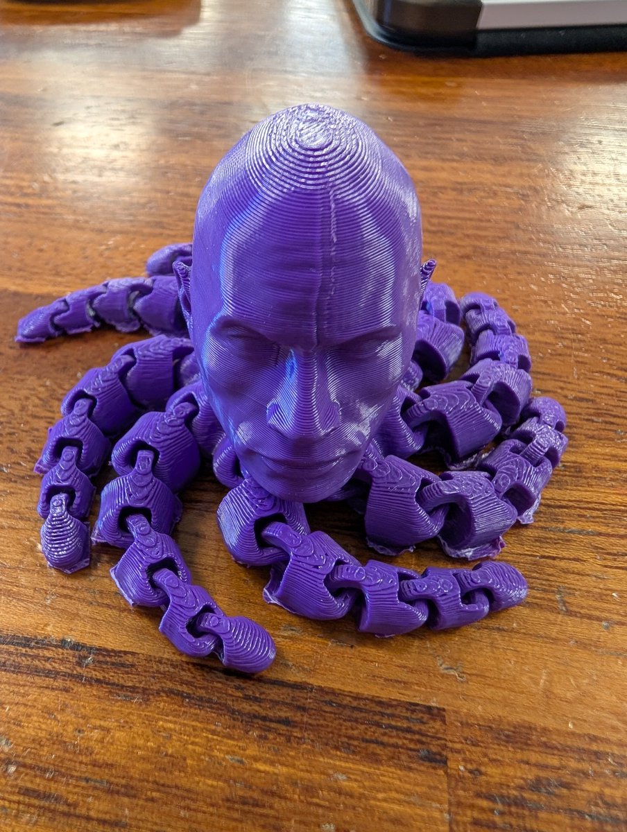 Claudia Lewis tweet media