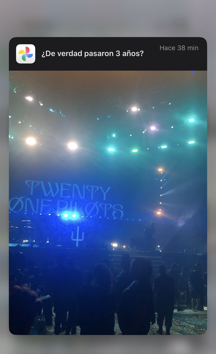 robot voices tweet media