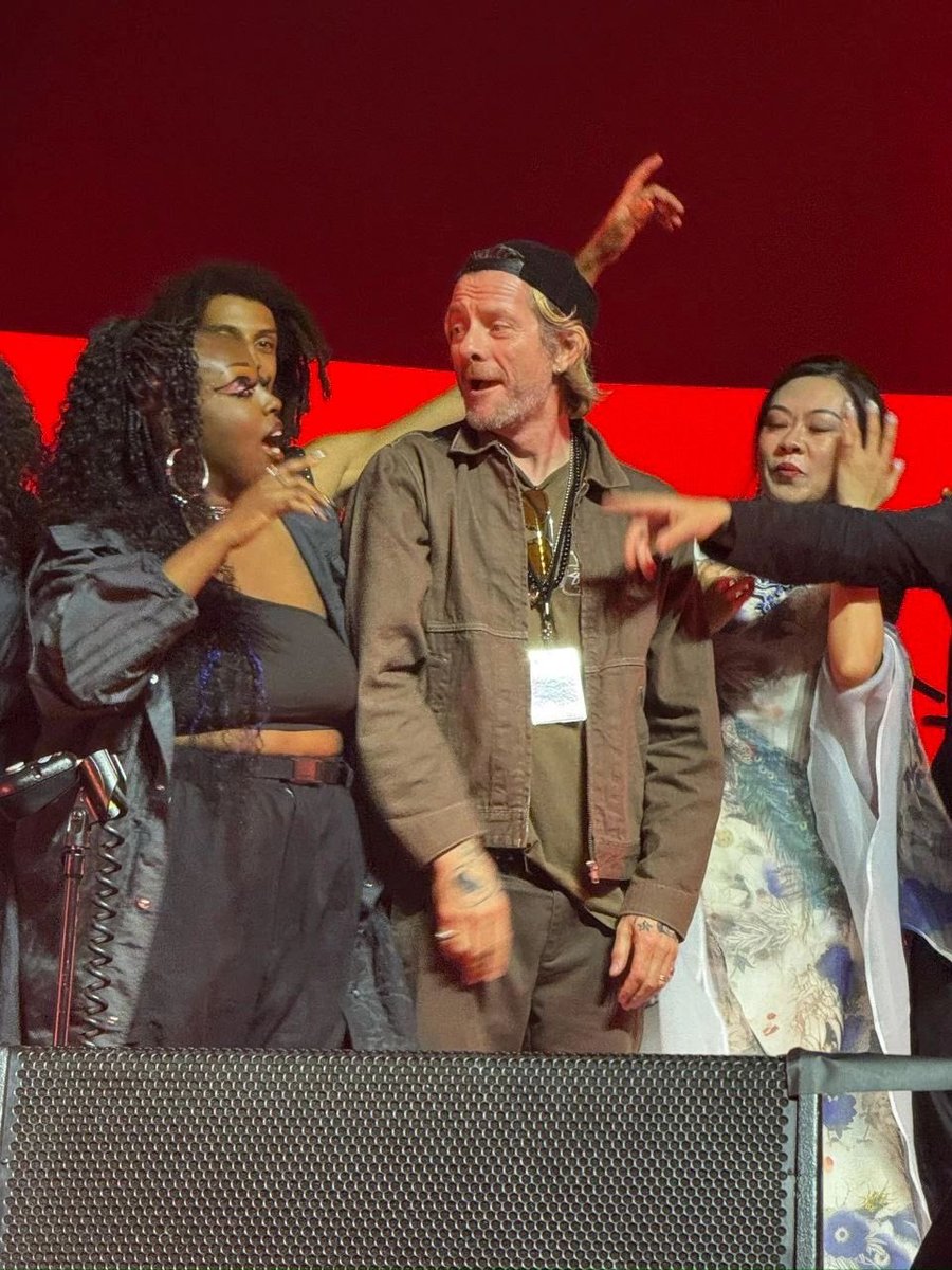 beetlejarv's tweet image. #NEED