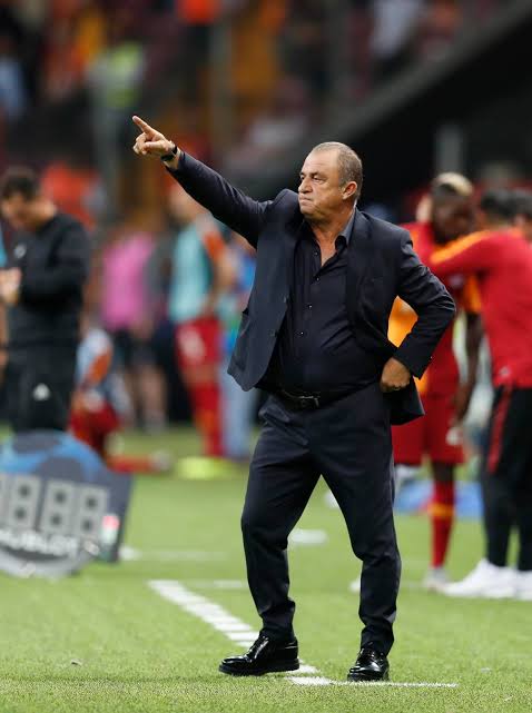 Nerede kalmıştık? #okanburukistifa 

<a href="/fatihterim/">Fatih Terim</a> çare sende imparator