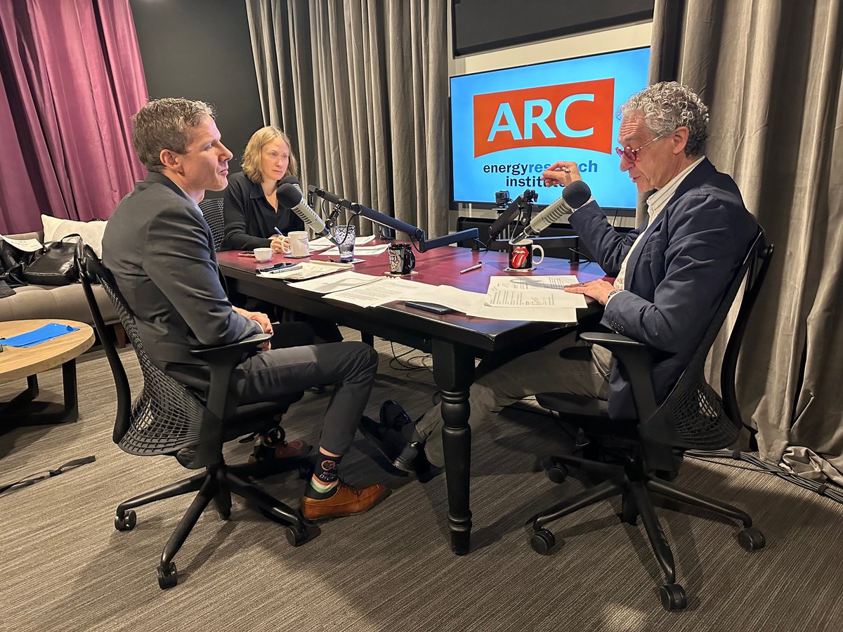 Peter Tertzakian tweet media