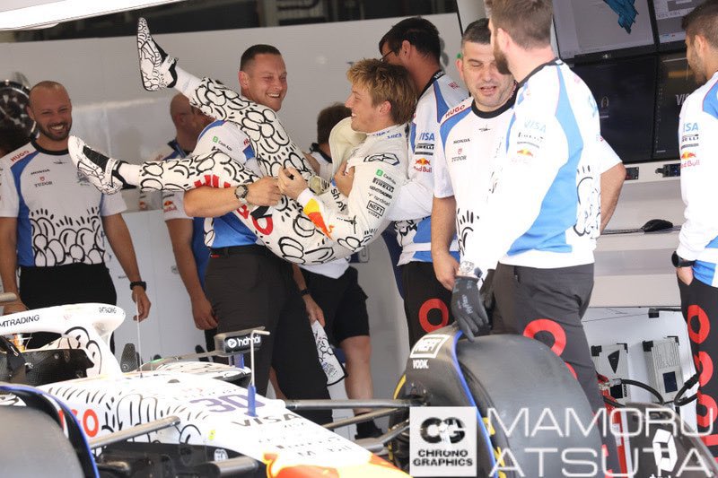 emmy🥙 tweet media