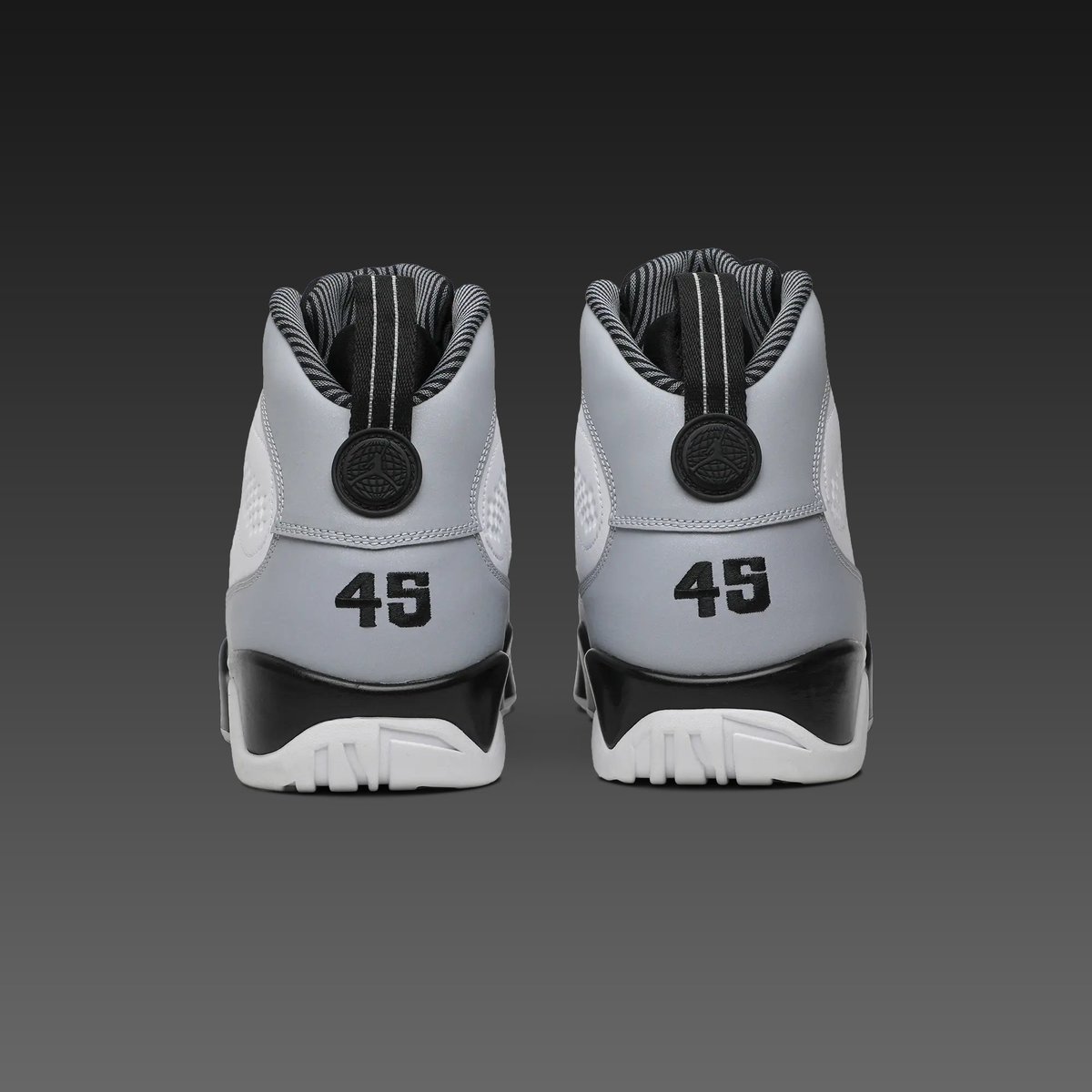 Sneaker Market RO tweet media