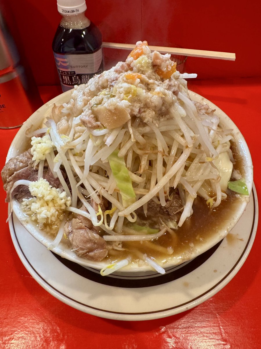 ごろりん tweet media
