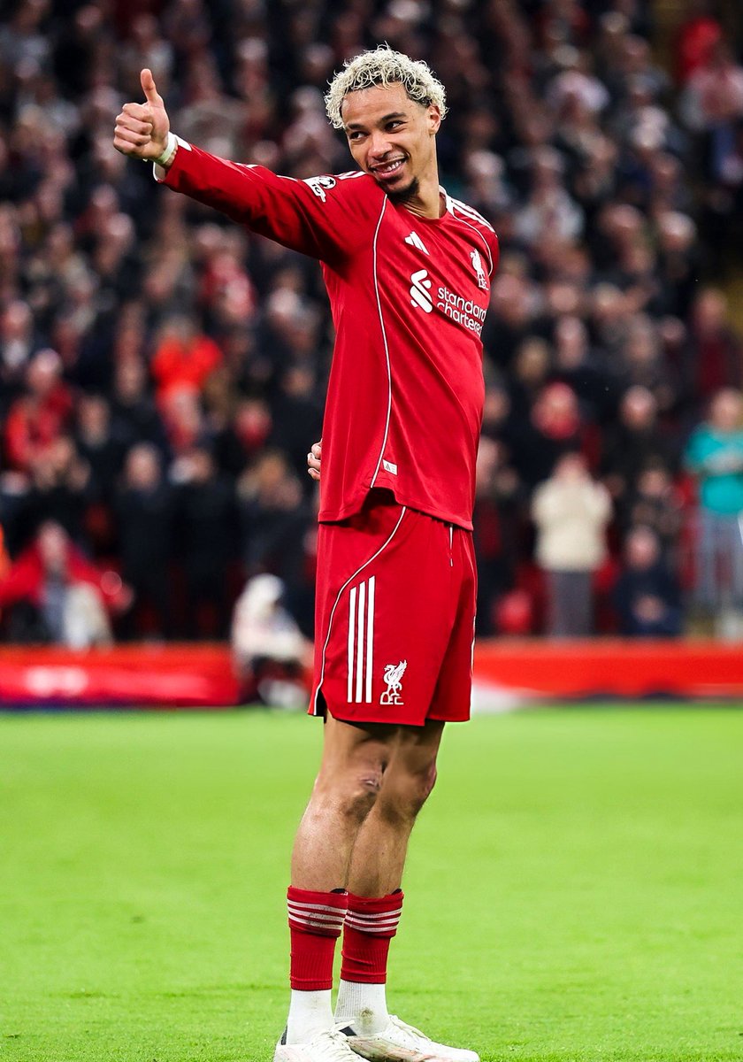 snappedlfc tweet media