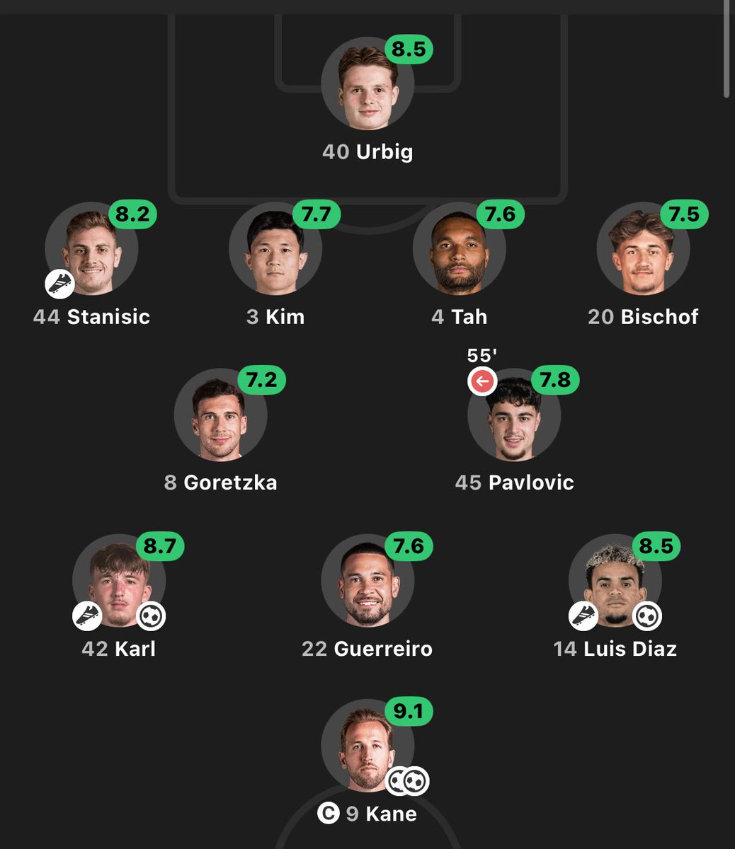 aish .𖥔 tweet media