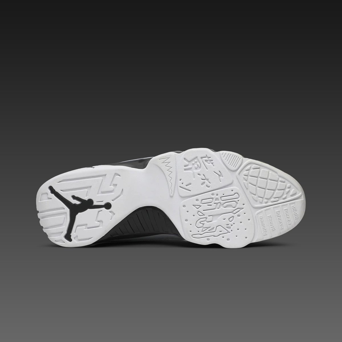 Sneaker Market RO tweet media