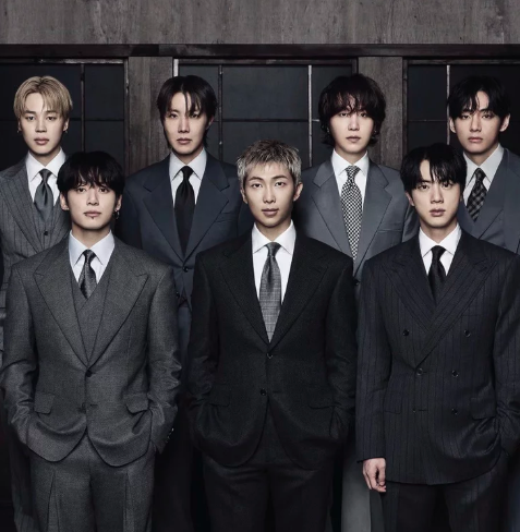 About Music tweet media