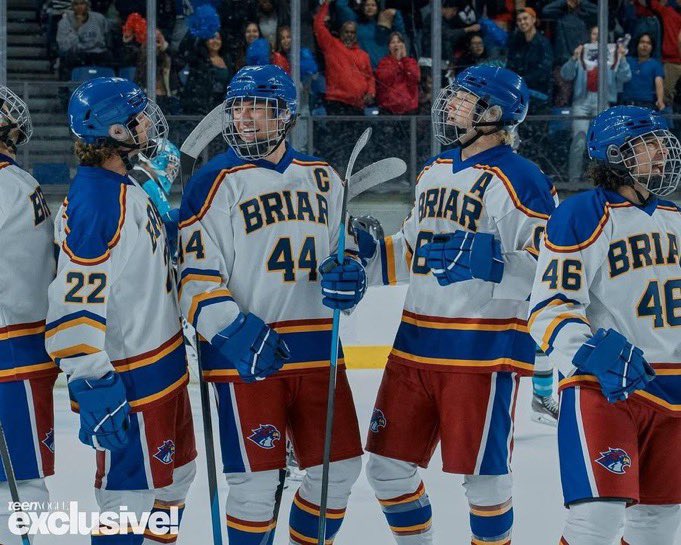 fabi 🏒🧙🏻♀️ tweet media